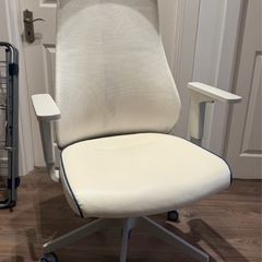 MATCHSPEL Desk/ Gaming chair