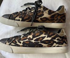 Guess Trainers