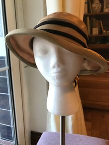 Vintage Gold Hat with beige/brown bands