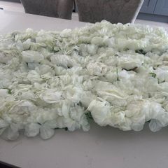 Silk flowers x 4