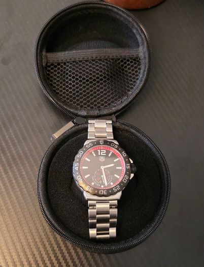 Tag heuer Formula 1 Quartz Men's Watch WAU1114