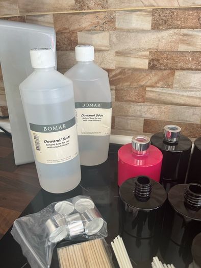 2 large pink  2 large black  5 small black  Reeds  Dowanol x2 1 unopened  Augeo Non hazardous diffuser base  Benzoin oil