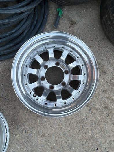 6x137.5 alloys 15inch Craig jap alloys