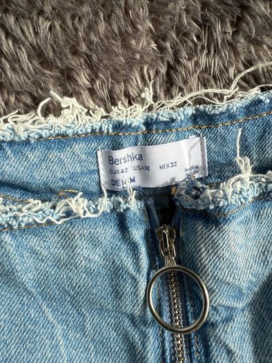 Bershka jeans