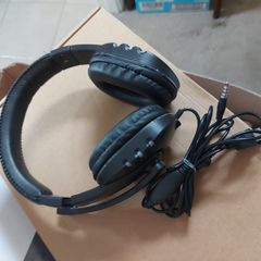 AKZ Gaming Headset in excellent condition