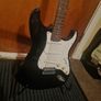 fender squier strat standard Image 3