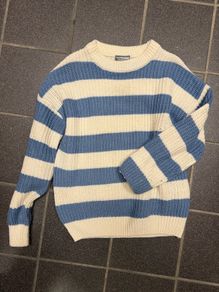 girls sweater