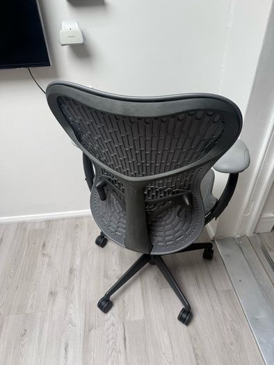 Herman Miller Mirra 2 Office Chair