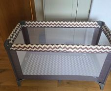 Travel cot