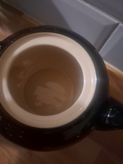 le creuset teapot 1.3