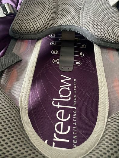 Berghaus Freeflow 30+6 Backpack Rucksack Ventilating Back System H20 &Rain Cover Purple