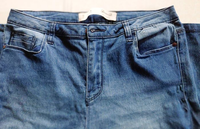 Pair Of Ladies Blue Jeans (size 12 Uk) Used.