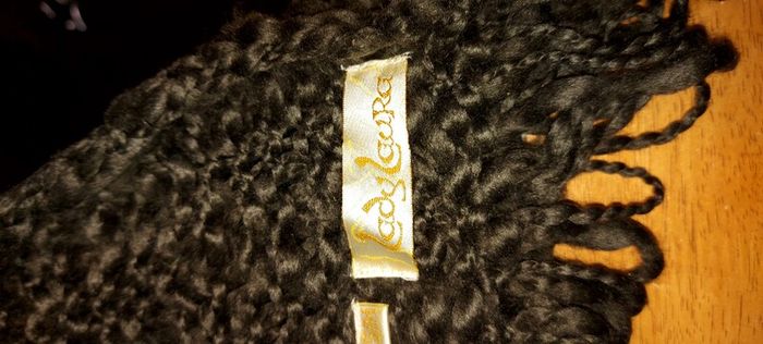 Lady Laura  Scarf/ Shawl