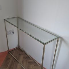 Free Glass Top Hallway Table