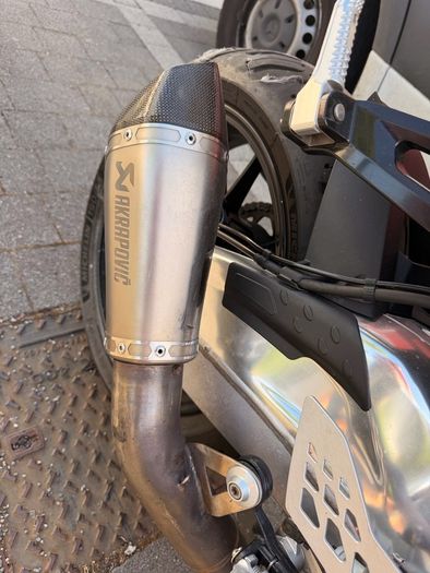 s1000rr full akrapovic exhaust