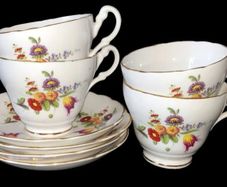 Vintage Winston Fine Bone China Teacups & Saucers