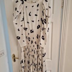 Dress Closet London