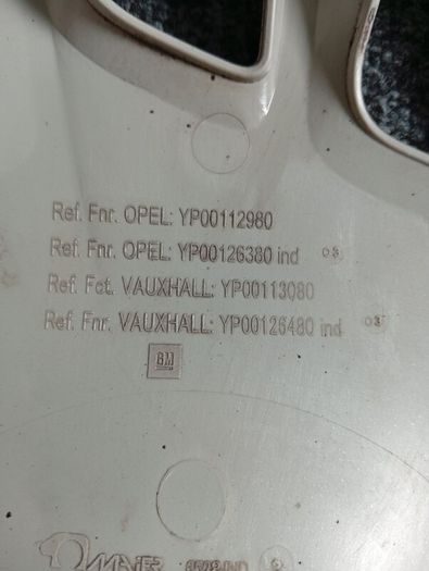 Genuine 16" Opel / Vauxhall Wheel Cover Hubcap (GM)