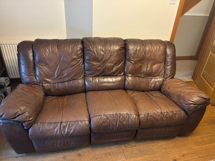 Leather 3 seat recliner sofa