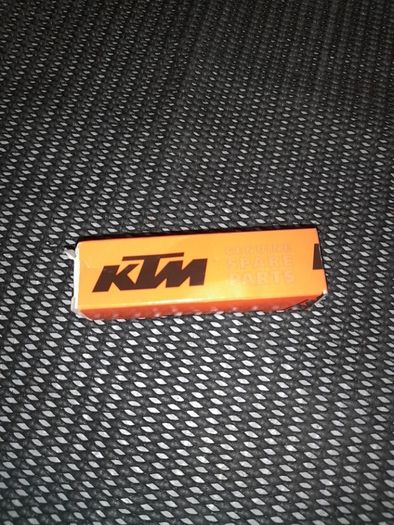 KTM Spark Plug