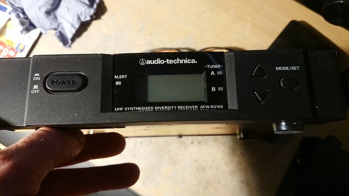 Audio-technica Atw-r3100 Uhf Receiver