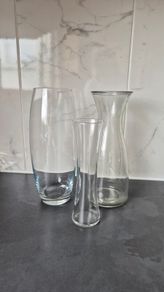 vases