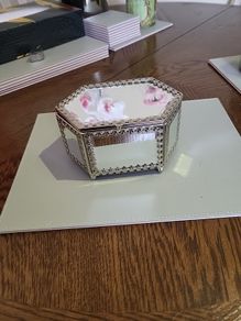 Jewellery box