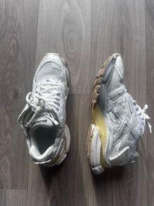 Balenciaga runner