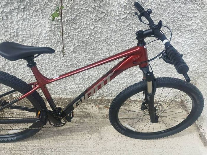 Giant Talon 0 27.5 Mountain Bike In Mars Dust/Black