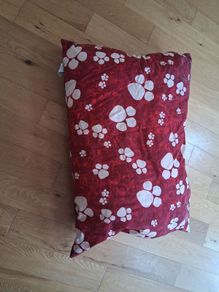 Dog bed