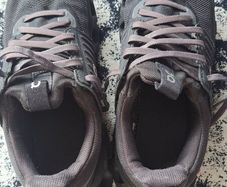 size 5.5 boy OC runner