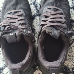 size 5.5 boy OC runner