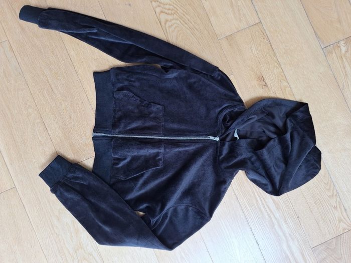 Hoodie worn once