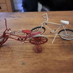 Vintage Decorative Metal Bicycle Ornaments Set of 2