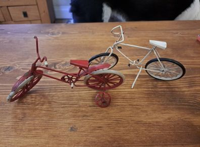 Vintage Decorative Metal Bicycle Ornaments Set of 2