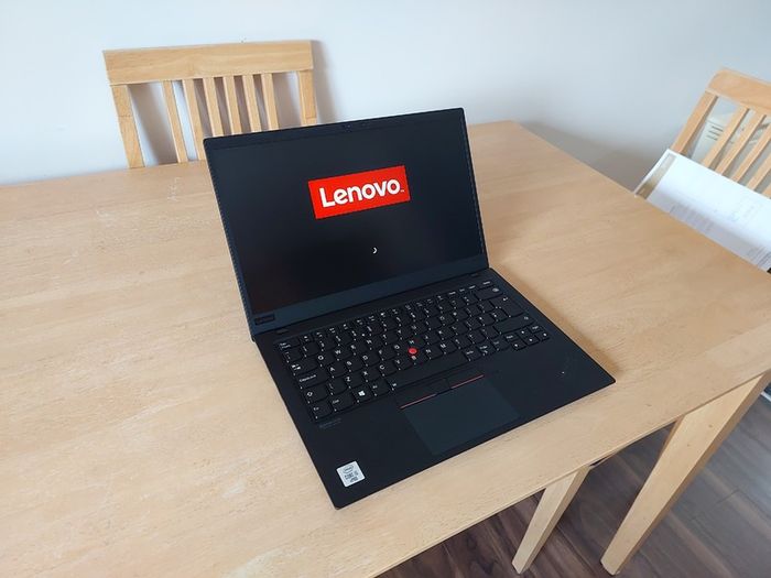 Lenovo ThinkPad X1 Carbon Gen 8 | 10th Gen | Core i5 10310U  | 16gb Ram | 256GB NVMe | 14" | Windows 11