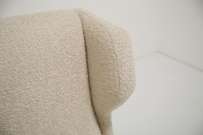 Vintage Sculptural Boucle Wingback Model 877 Armchairs by Gianfranco Frattini for Cassina, Italy, 1950s