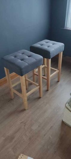 Breakfast Bar Stool Oak / Fabric