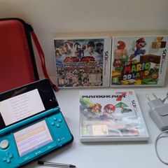 Aqua Blue Nintendo 3DS with games