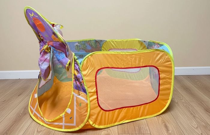 GIM Kids Play Tent, New & Unused