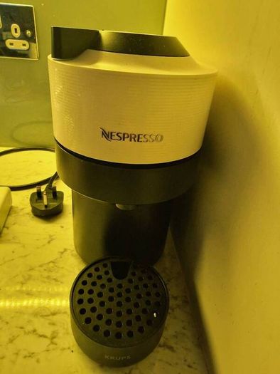 nescafe coffee machine in very good condition