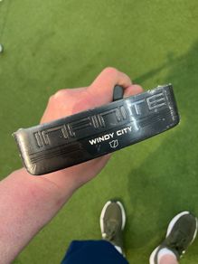 Wilson Infinite Blade Putter New 34 inch