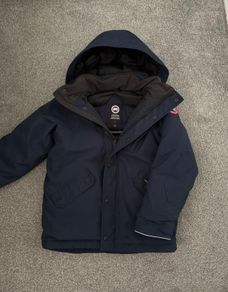 Navy canada goose (real) size 14-16 (XL Kids)