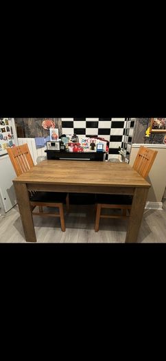 table and 2 chairs