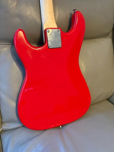 Squire Stratocaster 2020 for beginners