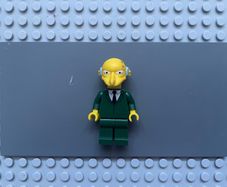 lego simpsons sim022 Mr. Burns minifigure, The Simpsons, Series 1