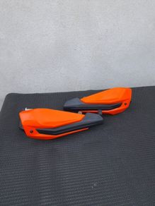 KTM 690 SMCR Handguards