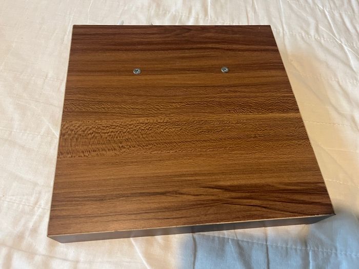Wood effect Shelf 24cm x 24cm