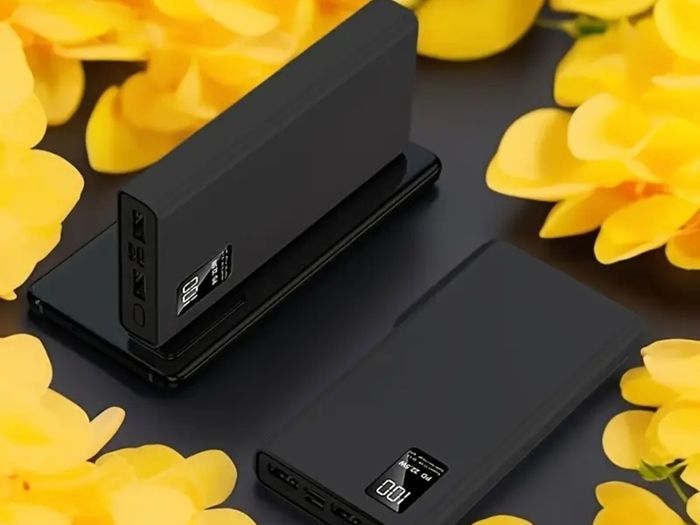 20,000mah Power Bank High capacity with USB / USB C