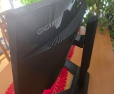 Gigabyte g27qc Monitor